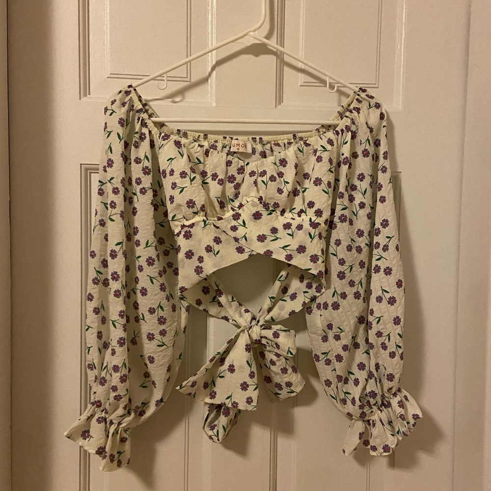 Hello Molly/Rumor Cropped Blouse
